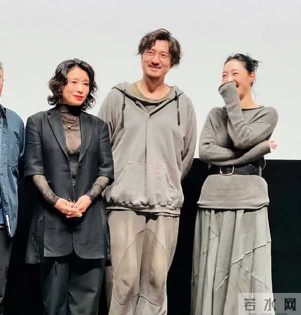 影帝回春,歌后质疑作假,影后自曝被打脸,背后的恶心藏不住了