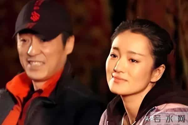 老到不敢认？59岁的巩俐近况尽显老态，印证了张艺谋当初的选择