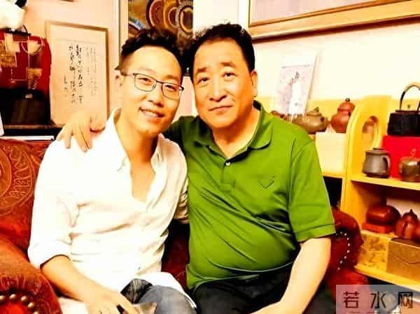 75岁姜昆:我最大的遗憾就是女儿46岁还没结婚,养子反倒成为骄傲