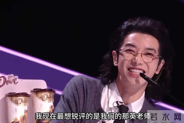 不装了!排挤刀郎、得罪章子怡,58岁那英撕开了内娱的“遮羞布”