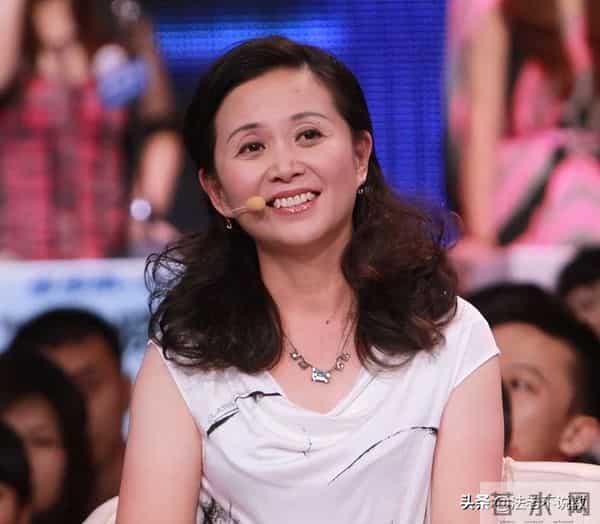 这真的是《非诚勿扰》的黄菡吗，7年后现身，容貌苍老已经认不出