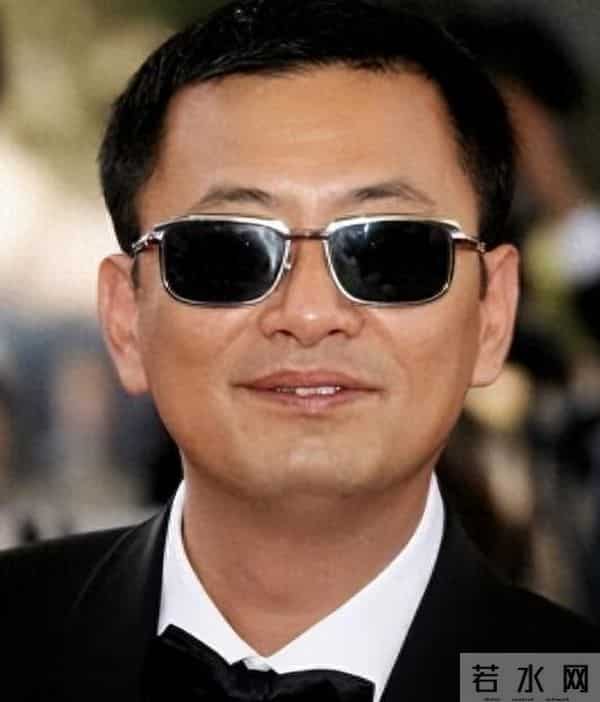 陪玩陪睡远远不够！ 深扒之后才发现 “舔手指、互撕”已是基本操作