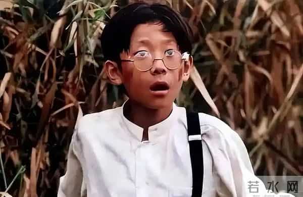 被“发腮”的张一山惊艳，33岁终于长开，网友：杨紫得避嫌了