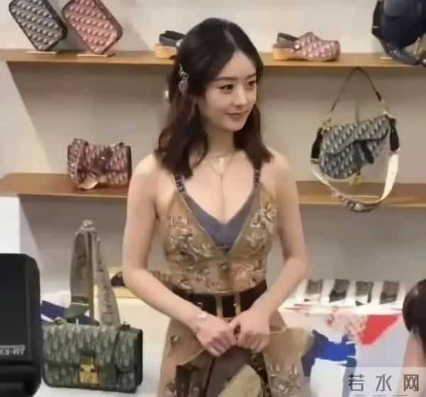 天呐！我第一次看到赵丽颖穿这么性感！皮肤好白 身材简直好到