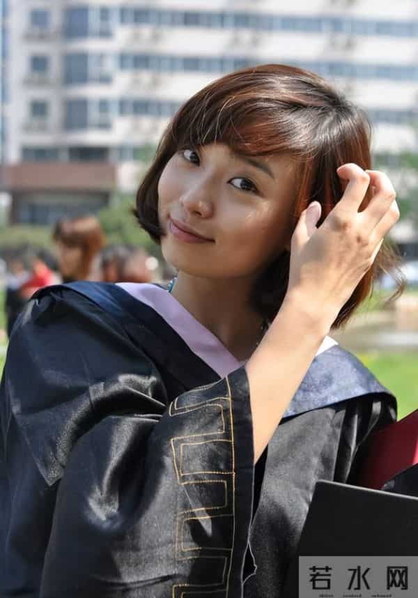 落地的凤凰不如鸡?从"小董卿"到不被重用 李七月走了另一条上坡路