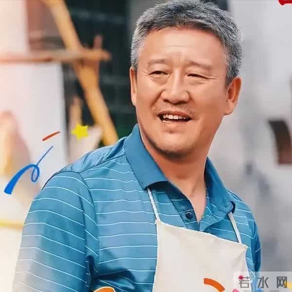 没啥名气的国家一级演员，56岁的侯岩松，凭《四喜》得到大众认可