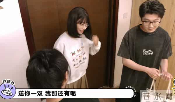 赵晓卉升职加薪、爱情稳定，与杨笠、傅首尔之流，踏上不同人生路