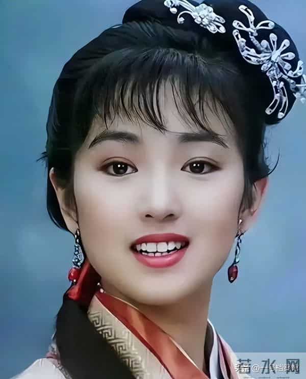 老到不敢认？59岁的巩俐近况尽显老态，印证了张艺谋当初的选择