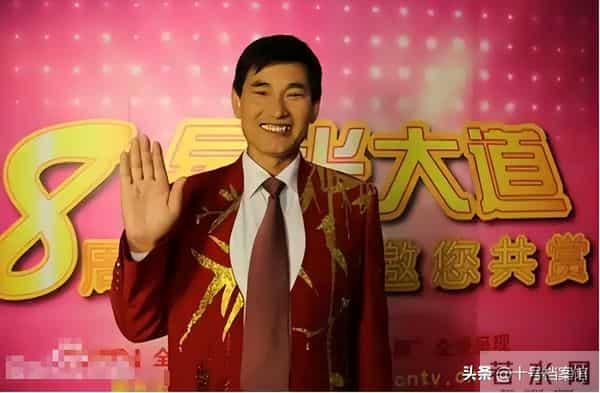 钱再多有什么用？56岁大衣哥的真实现状，给大家敲响“警钟”