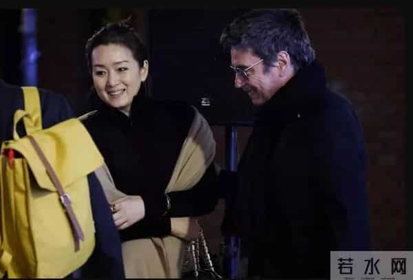 巩俐、郭晶晶再次“世纪同框”！“地母系”美人气质有多绝？