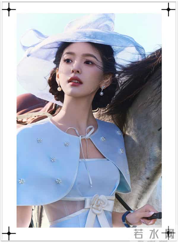 这种长相，怎么不算顶级白月光呢？