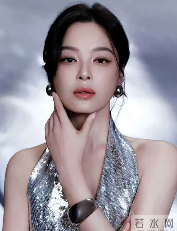 官媒锐评辛芷蕾郝蕾风波，言辞犀利没有维护，陈道明真没说错