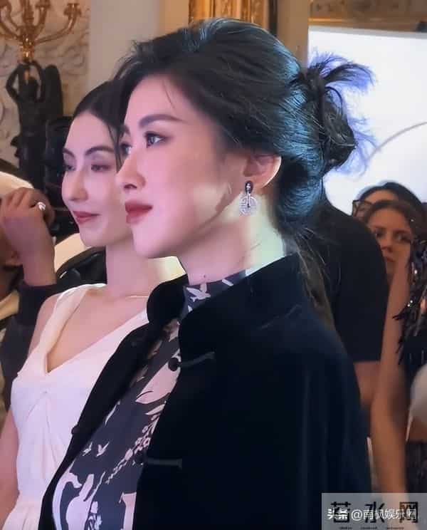 这一夜，59岁巩俐秒了41岁朱珠，不要怀疑任何一张演电影女主的脸