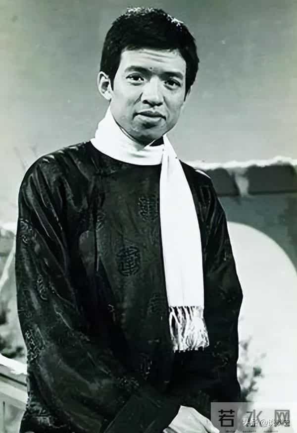 不查不知道！难怪连央媒都发文悼念，许绍雄的家世竟藏得这么深