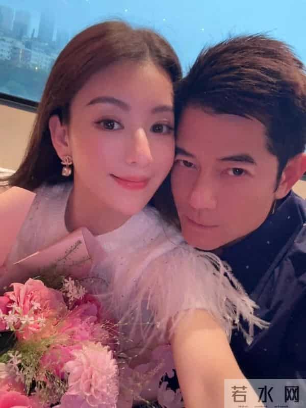 方媛自曝坐月子很难熬，关节疼腰背酸，超一周不洗头还脱发