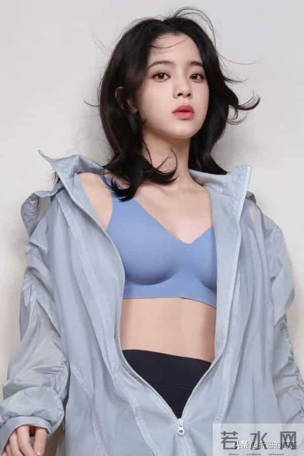 欧阳娜娜内衣代言大片合集