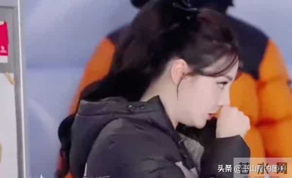 33岁迪丽热巴病情加重，部分工作取消，知情人回应现状