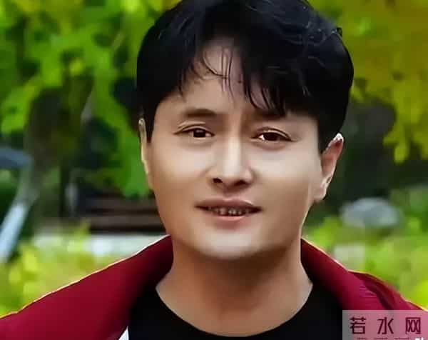 与前妻离婚后另娶的云飞,如今过得怎样了