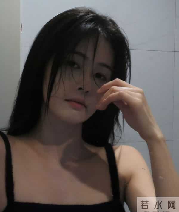 咳嗽俩月没治好!33岁迪丽热巴被爆病情加重,给所有女星提了个醒