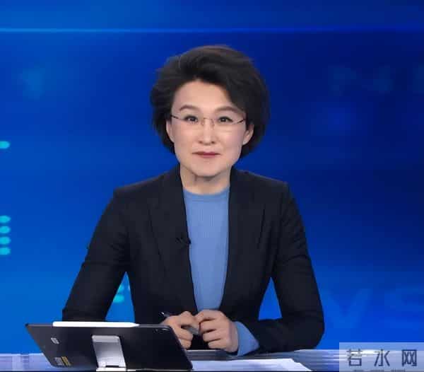 被要求滚出主持界，沦为众矢之的，54岁央视主持董倩做错了什么