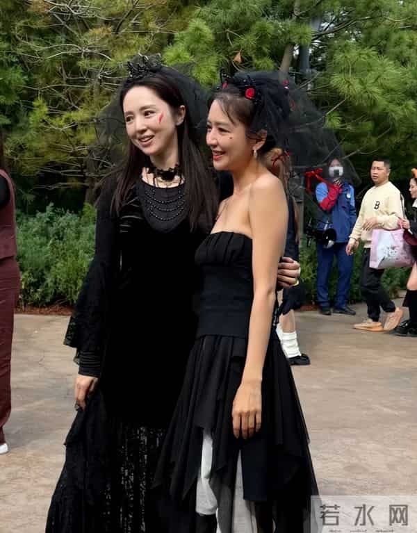 董璇回应婚礼餐标67元，生图脸肿又僵不屑，大聊婚后生活合不拢嘴