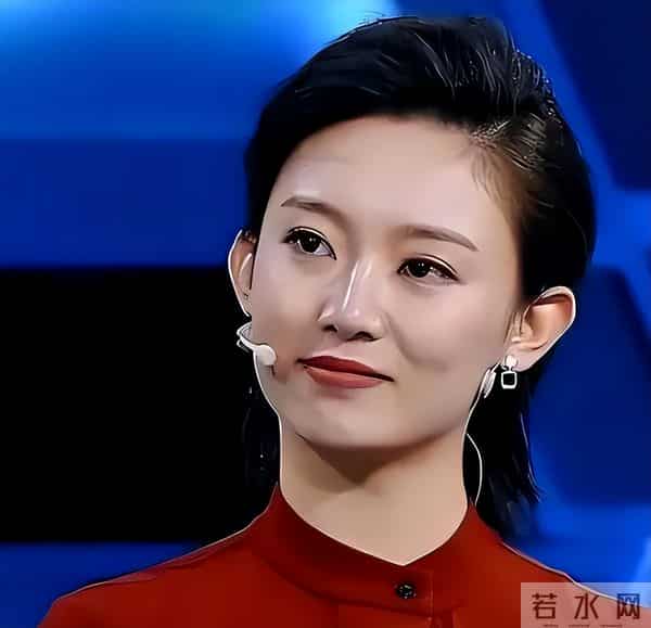 落地的凤凰不如鸡?从"小董卿"到不被重用 李七月走了另一条上坡路