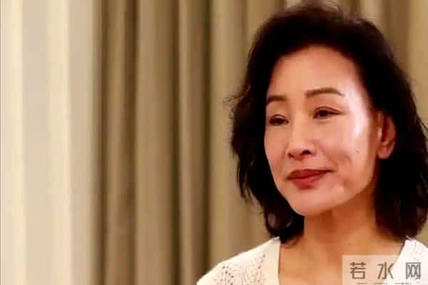 陈冲自曝19岁曾被性侵！亲友至今都不知情，在美生活非常耻辱