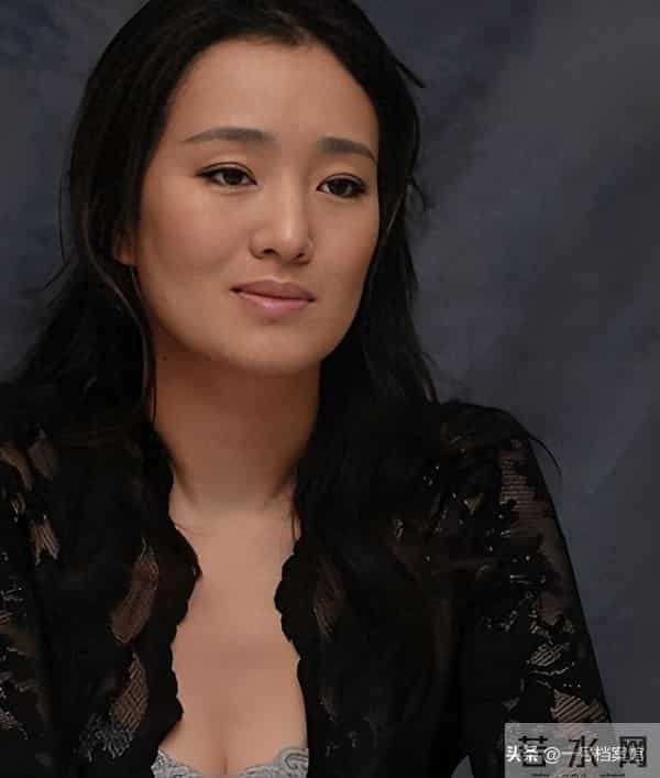 老到不敢认？59岁的巩俐近况尽显老态，印证了张艺谋当初的选择