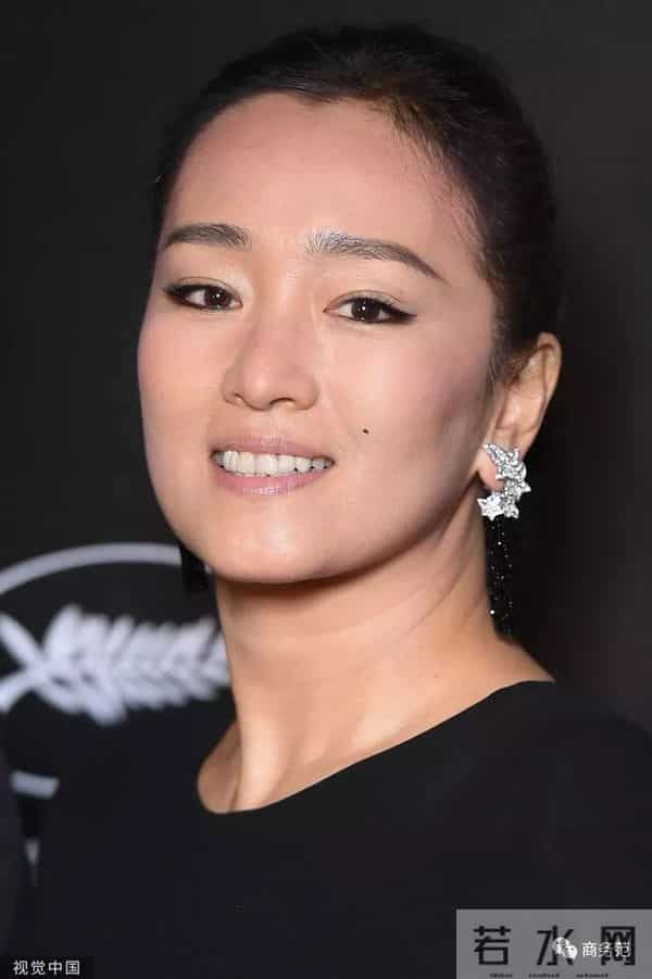 巩俐、郭晶晶再次“世纪同框”！“地母系”美人气质有多绝？