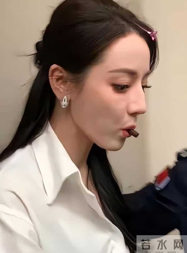 朱媛媛教训在前，33岁迪丽热巴病情恶化，知情人曝内幕