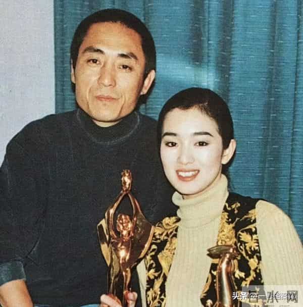 老到不敢认？59岁的巩俐近况尽显老态，印证了张艺谋当初的选择