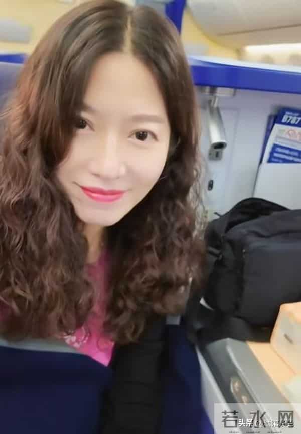 曾是上海知名主持，辞职后全职当宝妈，和儿子环游世界，48岁好美