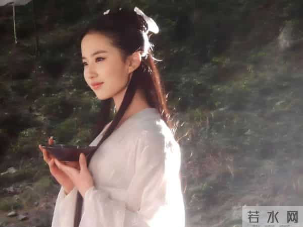 离的离,散的散!反倒是一直被嘲38岁还没人要的她,活得最潇洒!