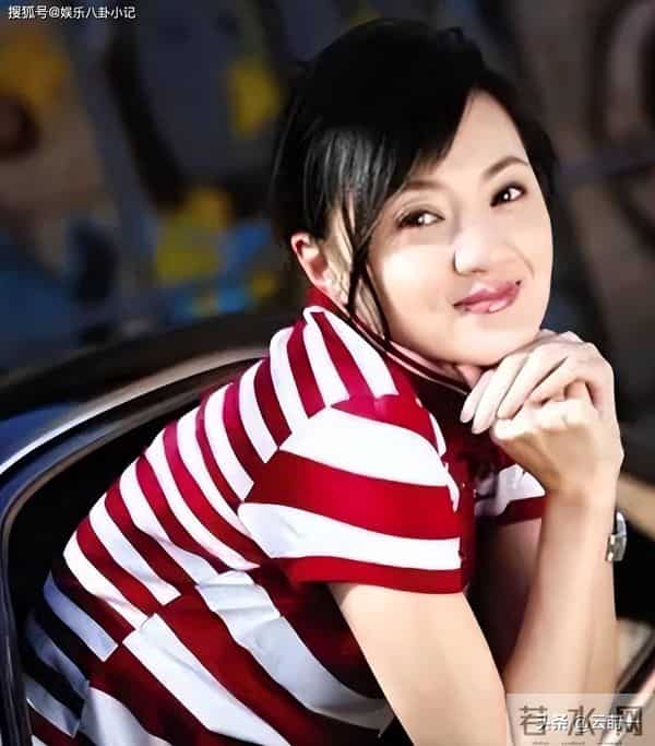 与春晚导演有染、插足别人家庭、精神病,金玉婷身上哪个标签是真