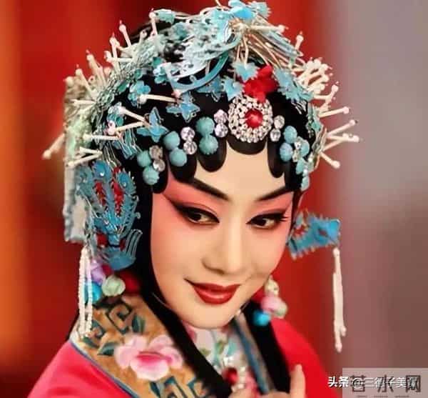 刘蓓：三婚再嫁张健，亲儿子是她的开心果，大明星继子却让她苦恼