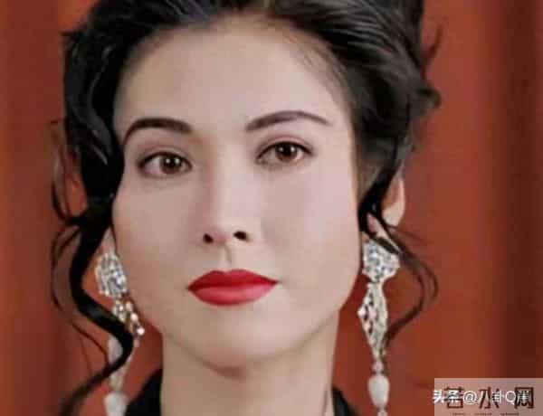 香港回不来，加拿大又待不下去，这一次心高气傲李婉华没有退路