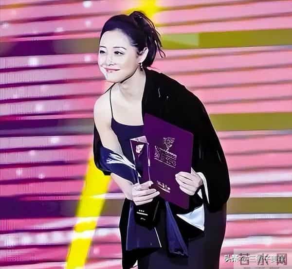 刘蓓：三婚再嫁张健，亲儿子是她的开心果，大明星继子却让她苦恼