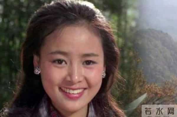 与前夫张建亚分开后,68岁张瑜无儿无女,晚年孤苦无依让人泪目