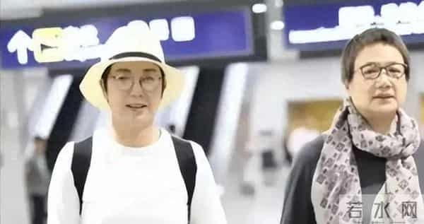 59岁蒋雯丽现状让人心酸：定居英国，又瘦又老，一代女神也落寞了