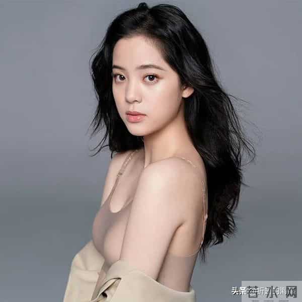 欧阳娜娜内衣代言大片合集