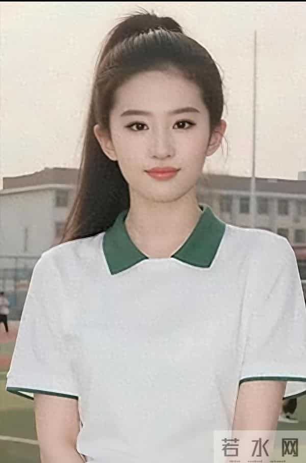 14岁的刘亦菲和38岁的刘亦菲