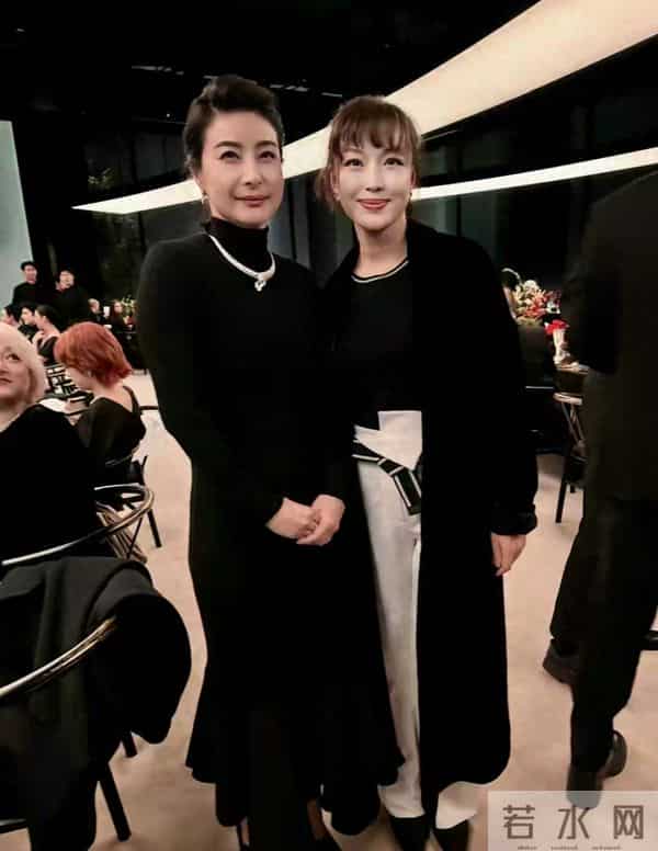 卡地亚晚宴,妖艳四射的巩俐和宋佳,败给了全“裹”出镜的郭晶晶
