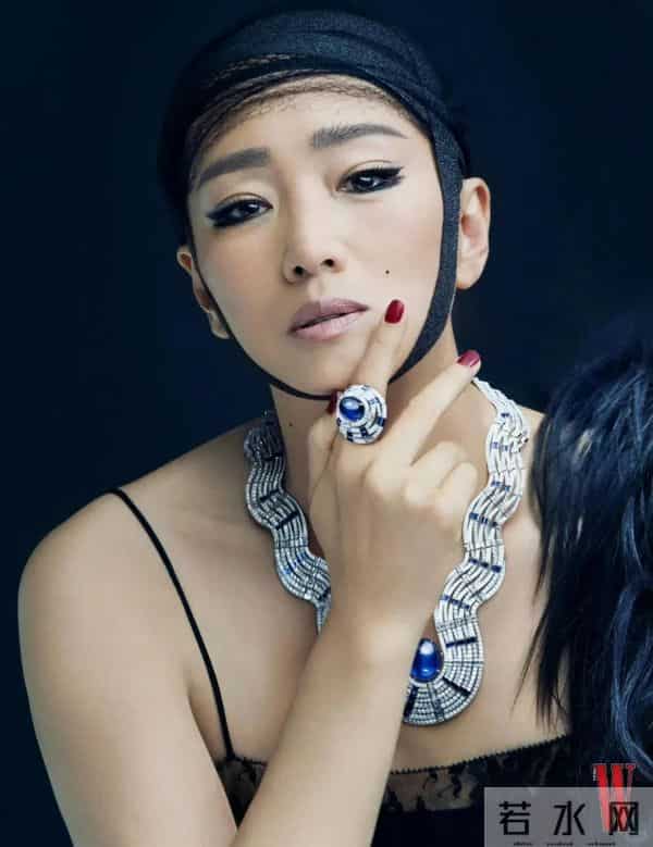 巩俐、郭晶晶再次“世纪同框”！“地母系”美人气质有多绝？