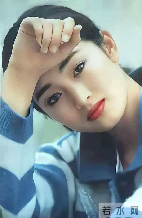 卡地亚这一夜,人情世故、江湖地位,在巩俐身上体现得淋漓尽致