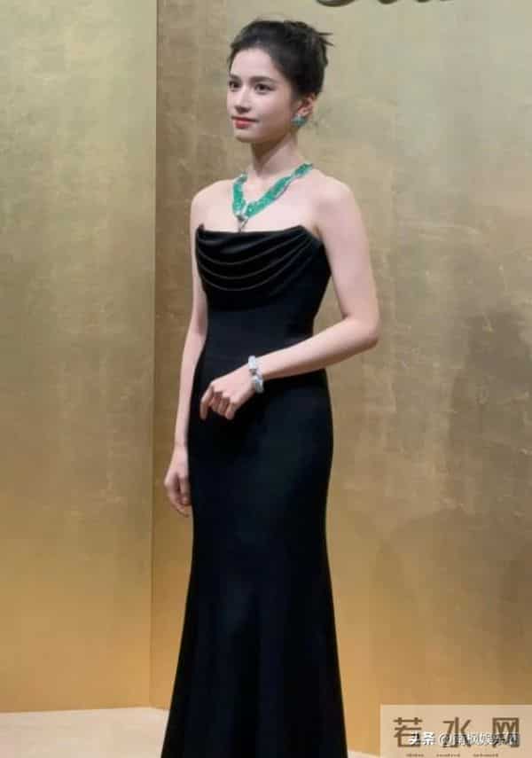 这一夜，59岁巩俐秒了41岁朱珠，不要怀疑任何一张演电影女主的脸