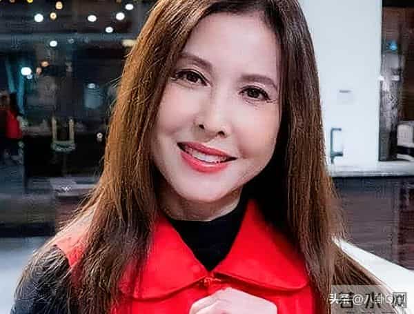 香港回不来，加拿大又待不下去，这一次心高气傲李婉华没有退路