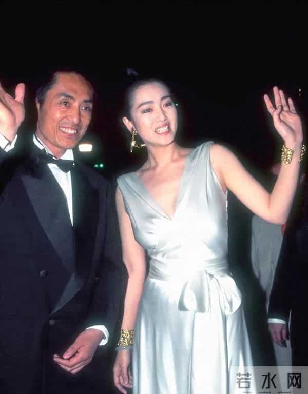 卡地亚这一夜,人情世故、江湖地位,在巩俐身上体现得淋漓尽致