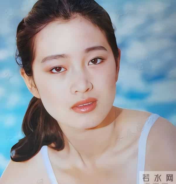 卡地亚这一夜,人情世故、江湖地位,在巩俐身上体现得淋漓尽致