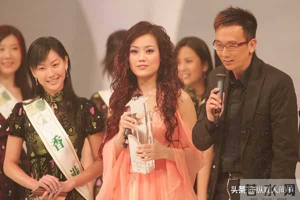 霍汶希曝英皇负债仍坚挺的真相：杨受成像爸爸，艺人全都是一家人