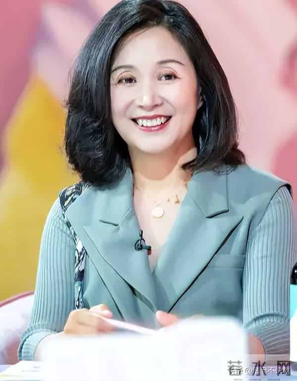 这真的是《非诚勿扰》的黄菡吗，7年后现身，容貌苍老已经认不出